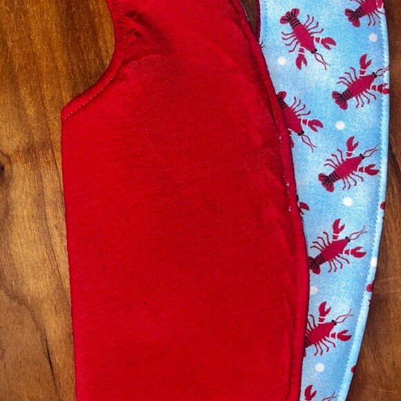 Lobster/Crawfish Bib - Picture 4 of 5